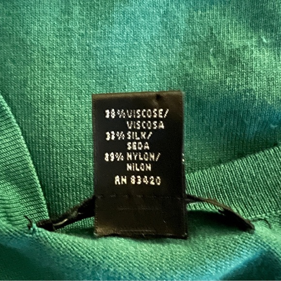 August Silk Green Ruched Long Sleeve Tee Silk Blend Soft and Comfy Size M - Picture 6 of 6